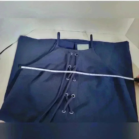 Skies are Blue Navy Blue Grommet Faux Lace Up Front Dress XS EUC Spring Summer - Picture 3 of 5